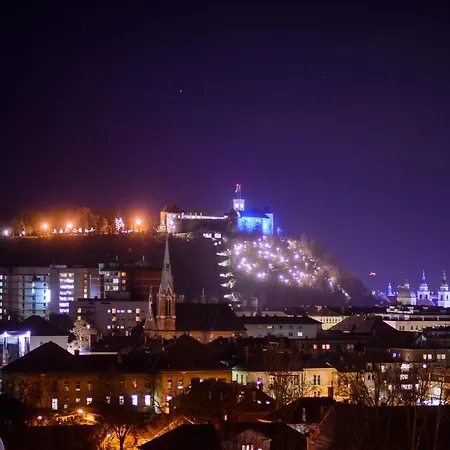 Slovenia Crib Любляна