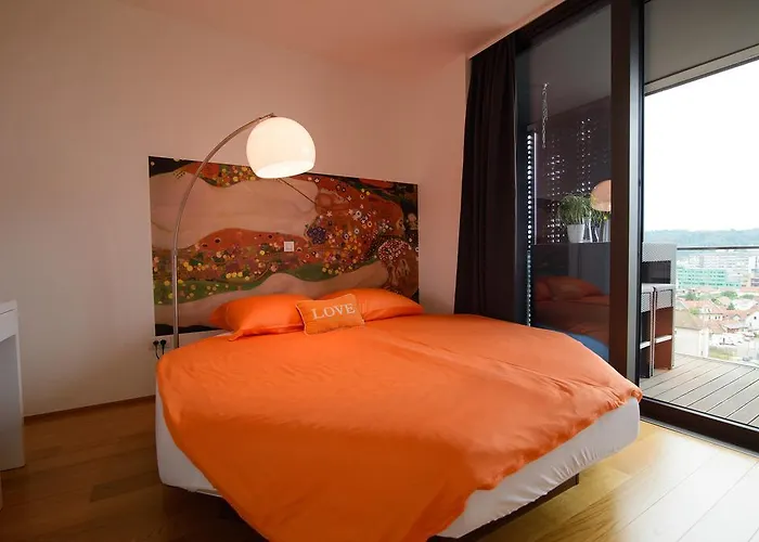 Apartment Slovenia Crib